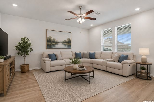 4206 ISLAND RUN, Marion, TX 78124