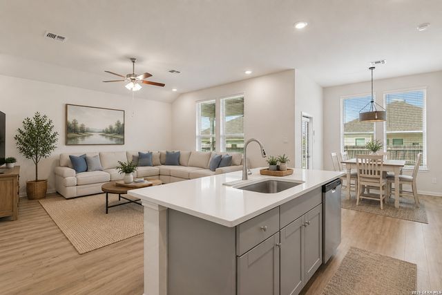 4206 ISLAND RUN, Marion, TX 78124