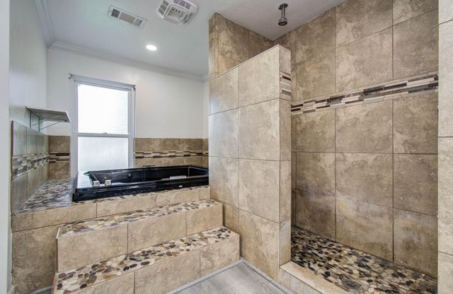 674 Ravensworth Drive, Conroe, TX 77302