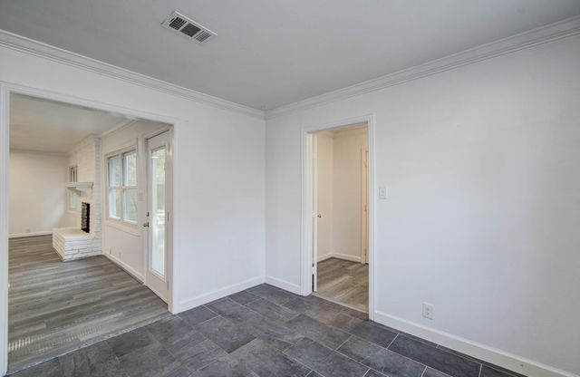 674 Ravensworth Drive, Conroe, TX 77302