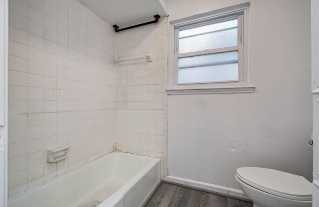 674 Ravensworth Drive, Conroe, TX 77302