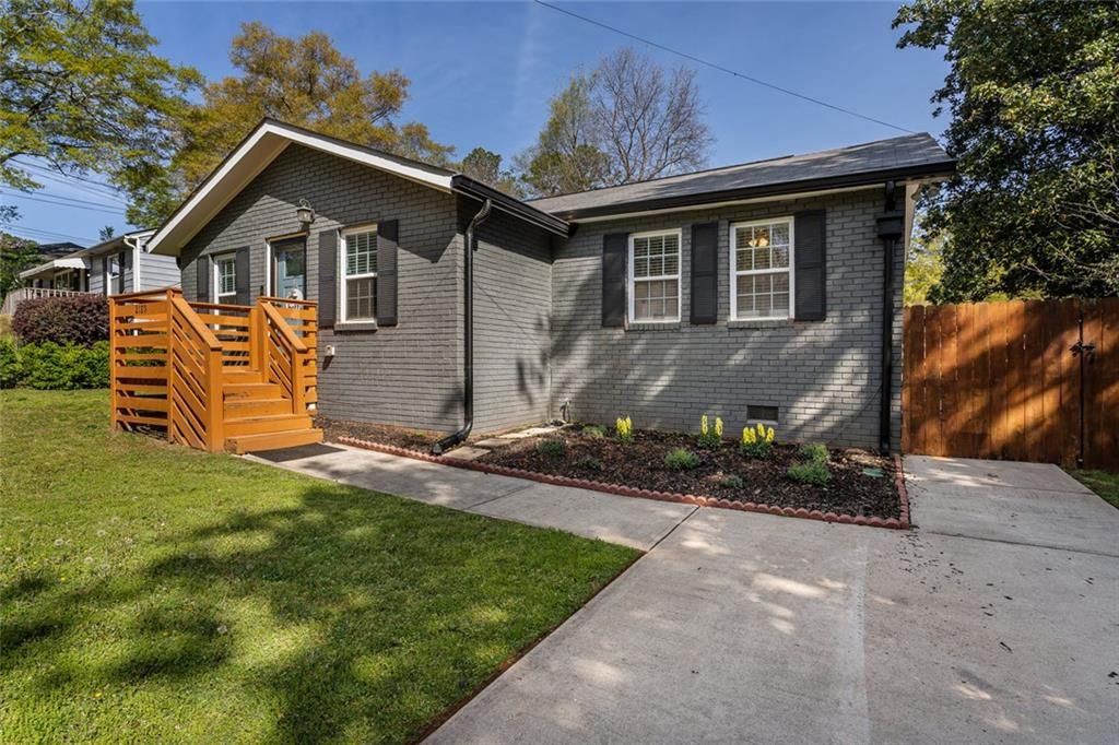 2189 Gordon SE Circle, Smyrna, GA 30080