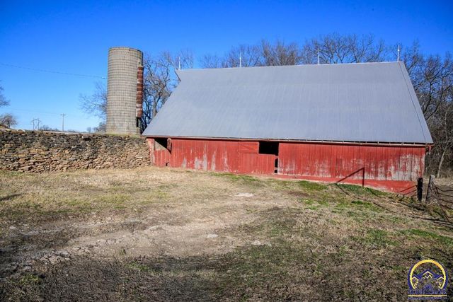 3337 SW 125th ST, Carbondale, KS 66414