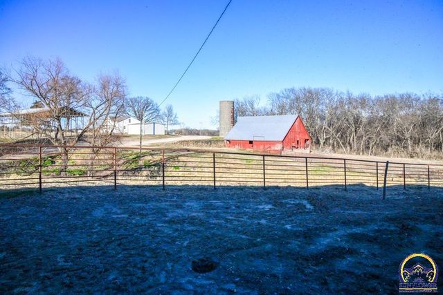 3337 SW 125th ST, Carbondale, KS 66414