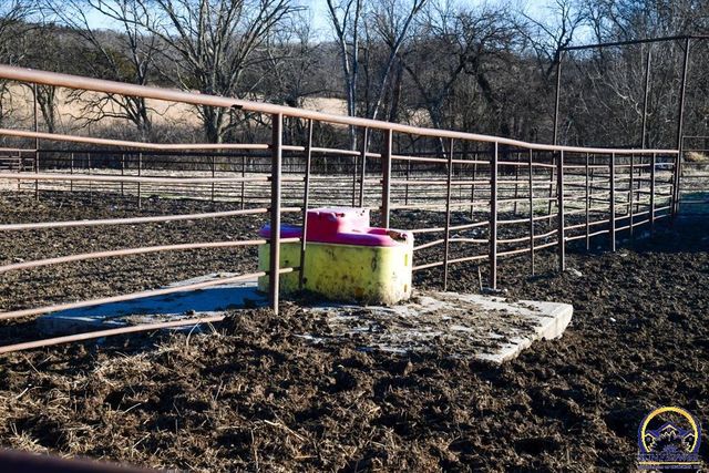 3337 SW 125th ST, Carbondale, KS 66414