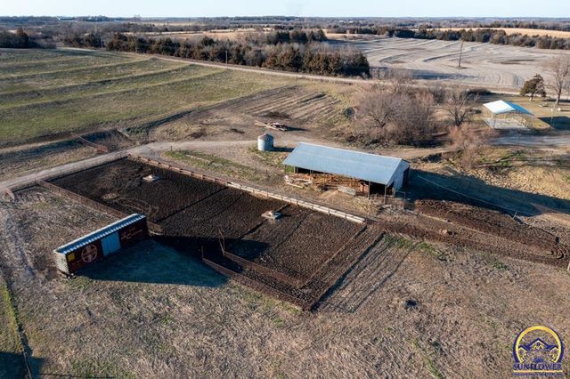 3337 SW 125th ST, Carbondale, KS 66414