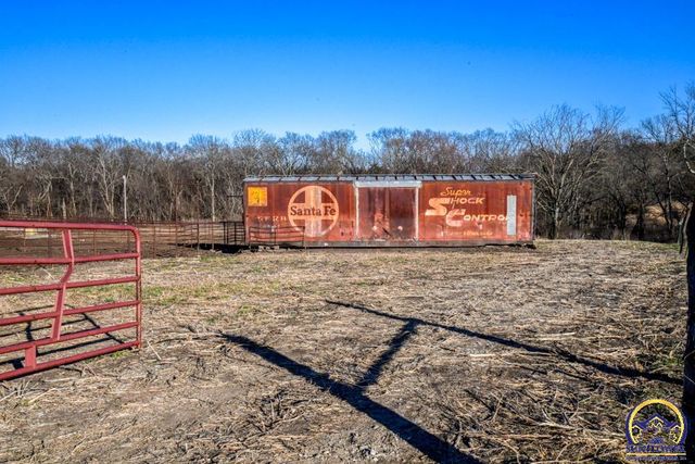 3337 SW 125th ST, Carbondale, KS 66414