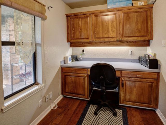 191 Mamalu DR, Bastrop, TX 78602