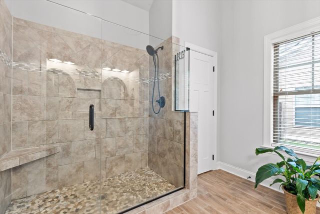 8417 Wynfair Lane, Chattanooga, TN 37421