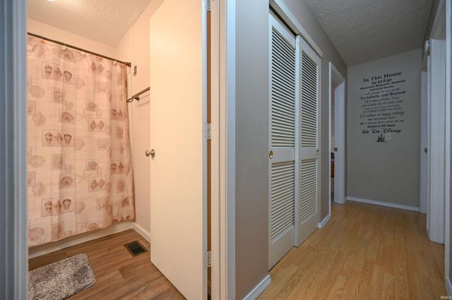 705 PINOAK Drive, Kokomo, IN 46901