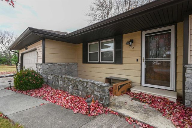 705 PINOAK Drive, Kokomo, IN 46901