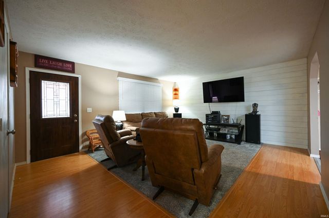 705 PINOAK Drive, Kokomo, IN 46901