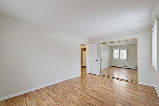 12830 S 71st Avenue 104, Palos Heights, IL 60463