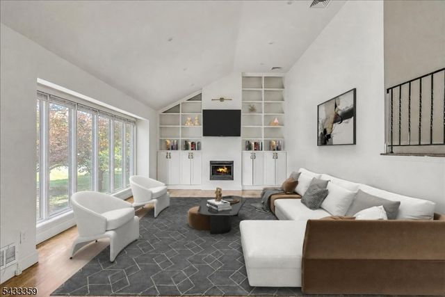 32 Brantwood Pl, Clifton City, NJ 07013