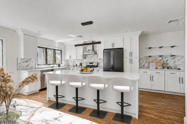 32 Brantwood Pl, Clifton City, NJ 07013