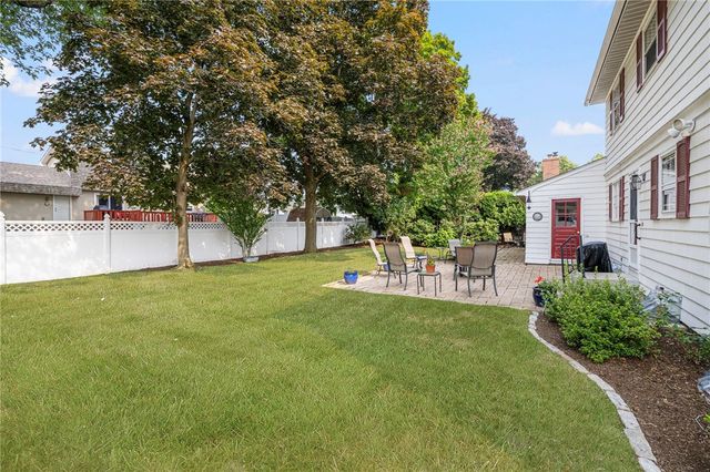 3 Redwood Drive, North Providence, RI 02911