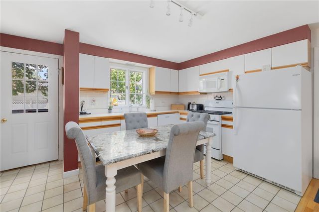 3 Redwood Drive, North Providence, RI 02911