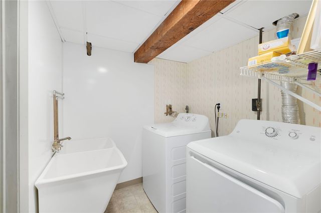 3 Redwood Drive, North Providence, RI 02911