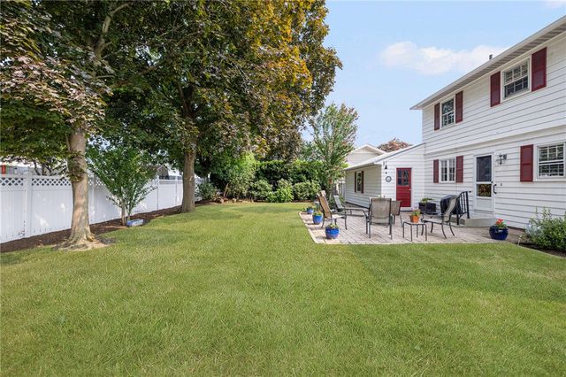 3 Redwood Drive, North Providence, RI 02911