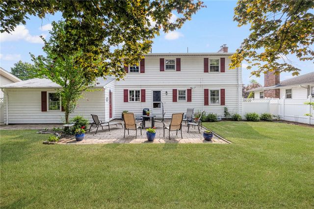 3 Redwood Drive, North Providence, RI 02911