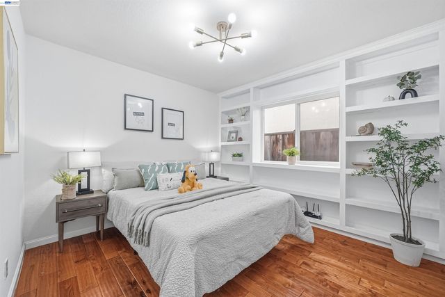 280 Summerford Cir, San Ramon, CA 94583