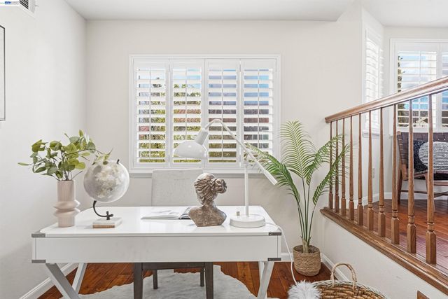 280 Summerford Cir, San Ramon, CA 94583