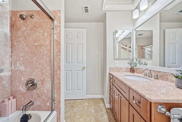 280 Summerford Cir, San Ramon, CA 94583