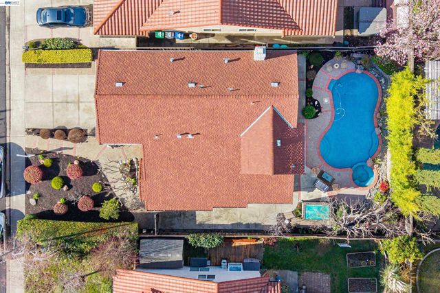 280 Summerford Cir, San Ramon, CA 94583