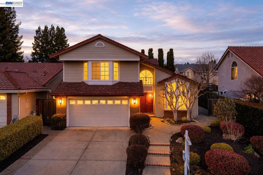 280 Summerford Cir, San Ramon, CA 94583