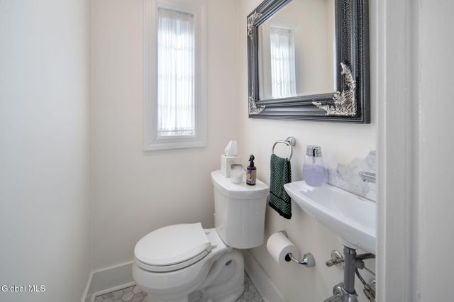 143 Rosemont Street, Albany, NY 12206