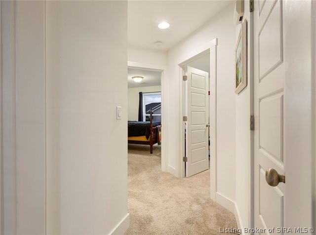 817 Wolf Run Park Boulevard, Jeffersonville, IN 47130
