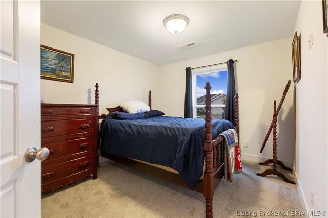 817 Wolf Run Park Boulevard, Jeffersonville, IN 47130