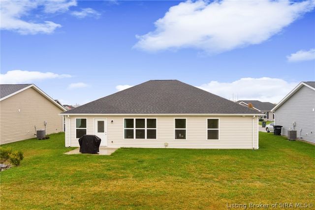 817 Wolf Run Park Boulevard, Jeffersonville, IN 47130