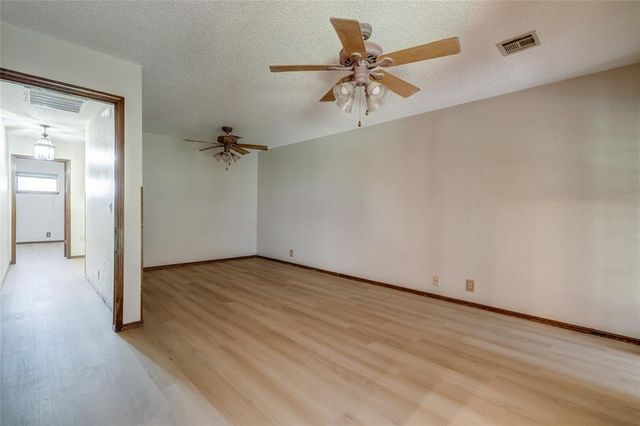 4713 Hemlock Circle, Oklahoma City, OK 73162