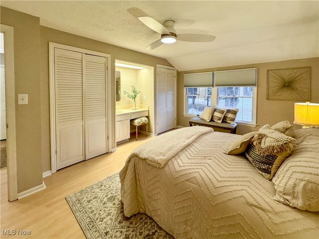 1424 Turnberry Drive, Boardman, OH 44512