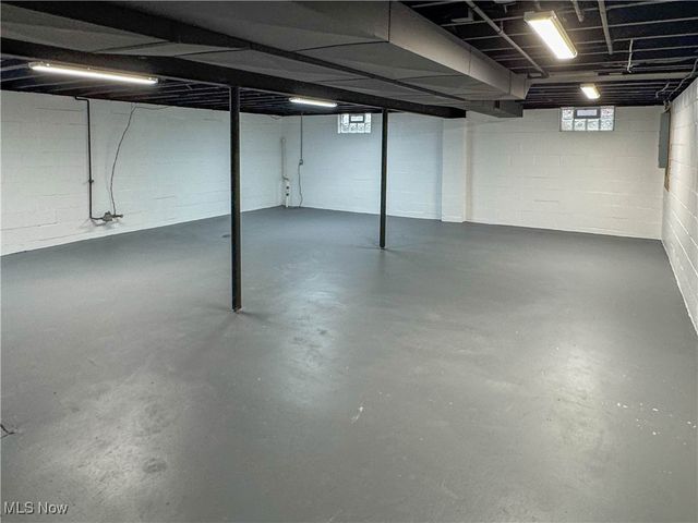 1424 Turnberry Drive, Boardman, OH 44512