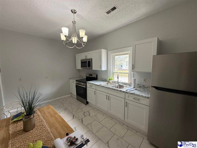 357 Huger St, Cheraw, SC 29520