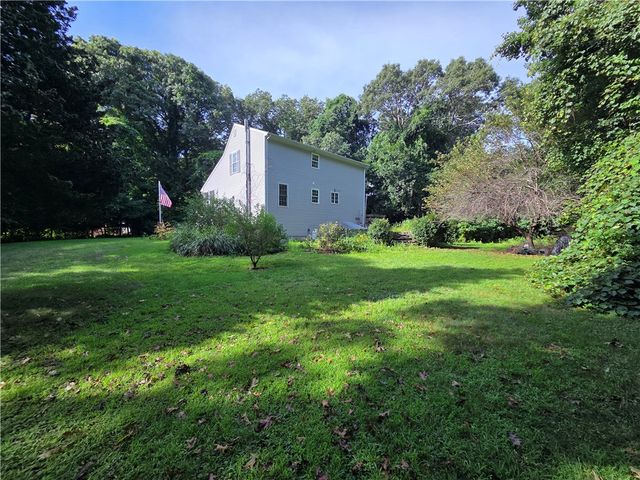 30 Earle Drive, North Kingstown, RI 02852