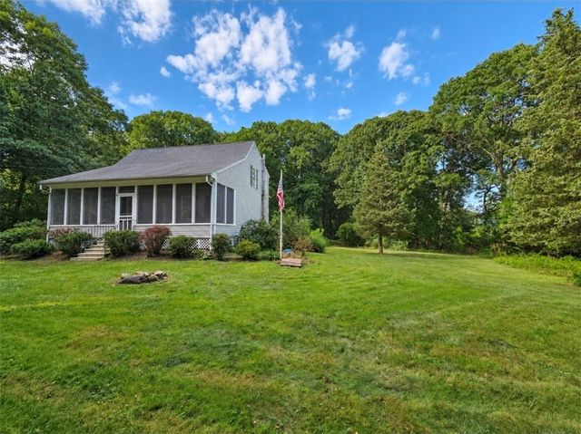30 Earle Drive, North Kingstown, RI 02852