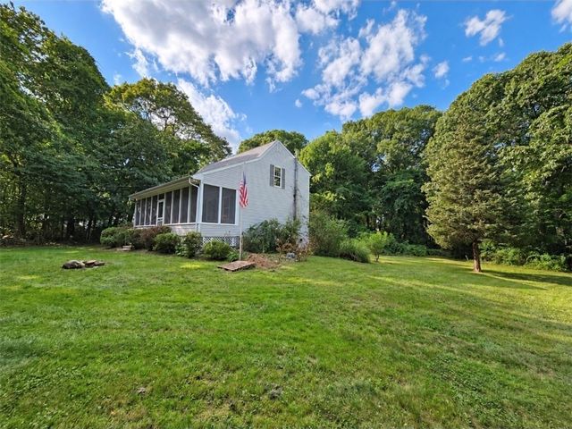 30 Earle Drive, North Kingstown, RI 02852
