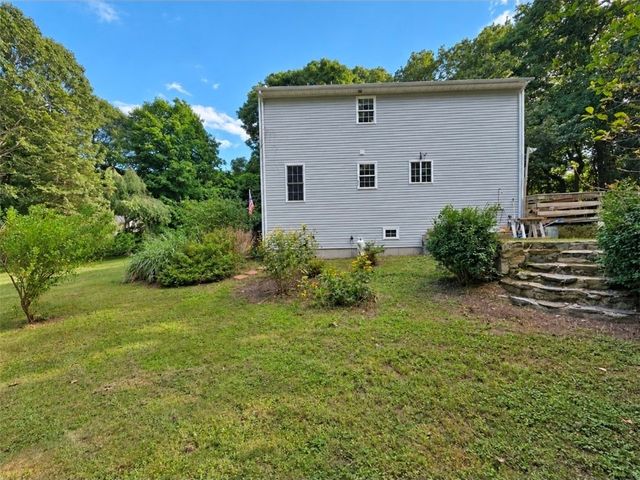 30 Earle Drive, North Kingstown, RI 02852