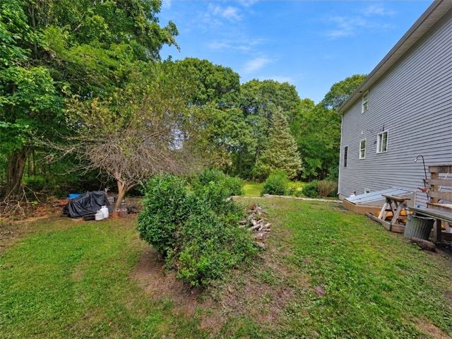 30 Earle Drive, North Kingstown, RI 02852