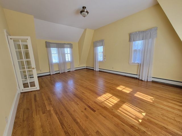 18 Tappan Rd, Wellesley, MA 02482