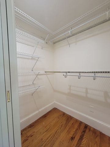 18 Tappan Rd, Wellesley, MA 02482