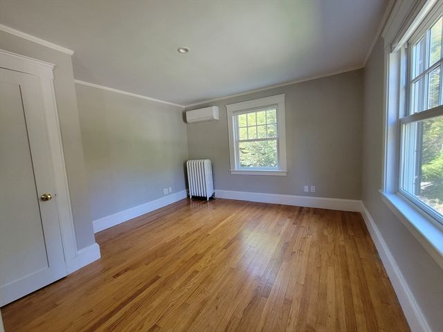 18 Tappan Rd, Wellesley, MA 02482