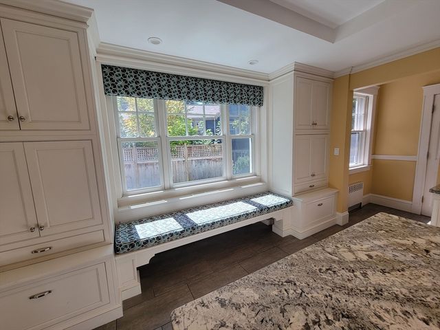 18 Tappan Rd, Wellesley, MA 02482