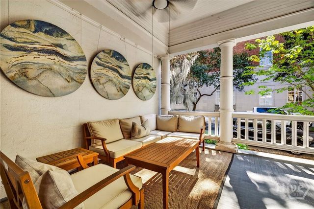 106 E Harris Street, Savannah, GA 31401