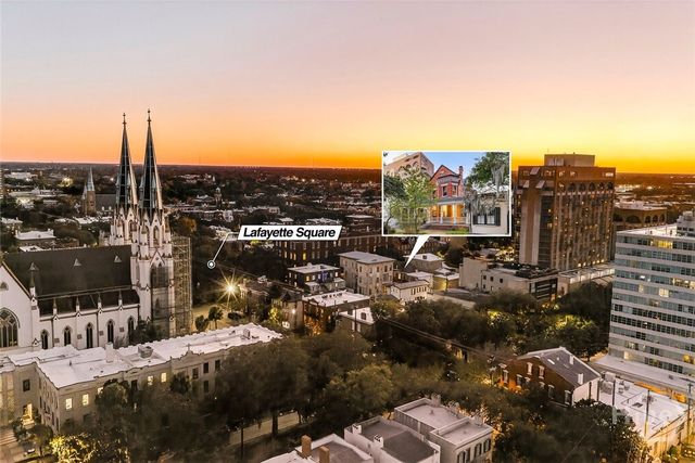 106 E Harris Street, Savannah, GA 31401