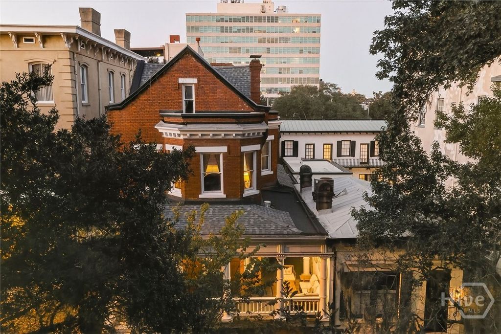 Image 52 of property listing at 106 E Harris Street, Savannah, GA 31401