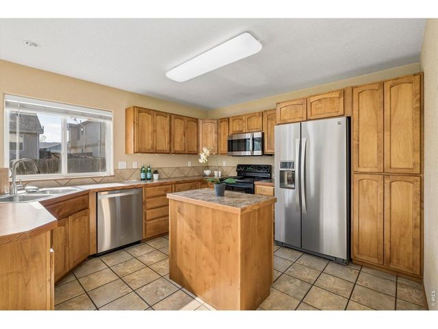 348 Buckeye Ave, Johnstown, CO 80534